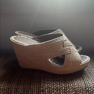 Women's Tan Wedge Sandal